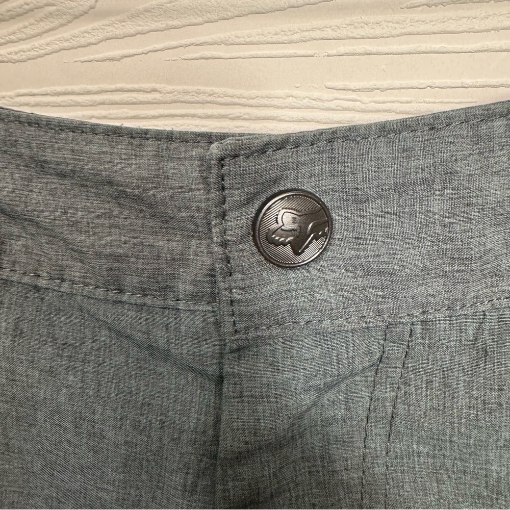 Fox Racing Gray Men’s Shorts Size 34 - Picture 5 of 8